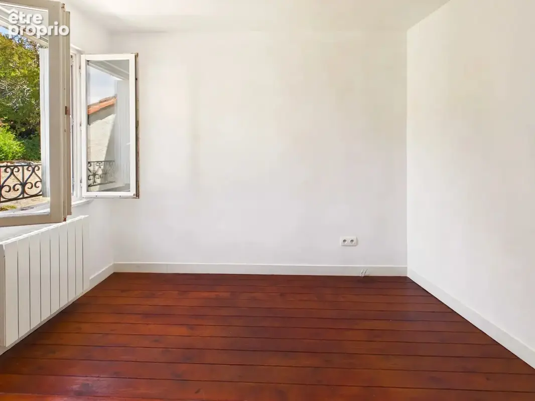 Belle maison lumineuse et aérée, bien présentée - photo 10