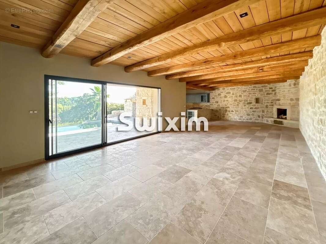 Maison à GOUDARGUES