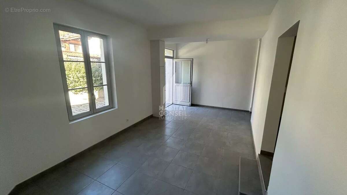 Appartement à CLAIX