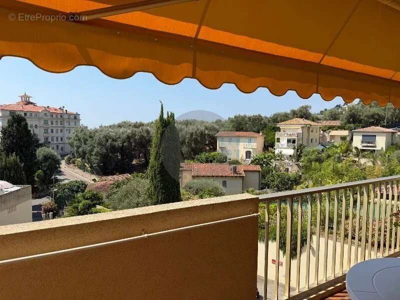 Appartement à MENTON
