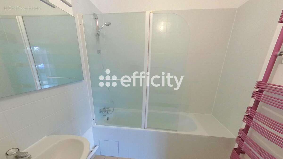 Appartement à VILLIERS-LE-MORHIER