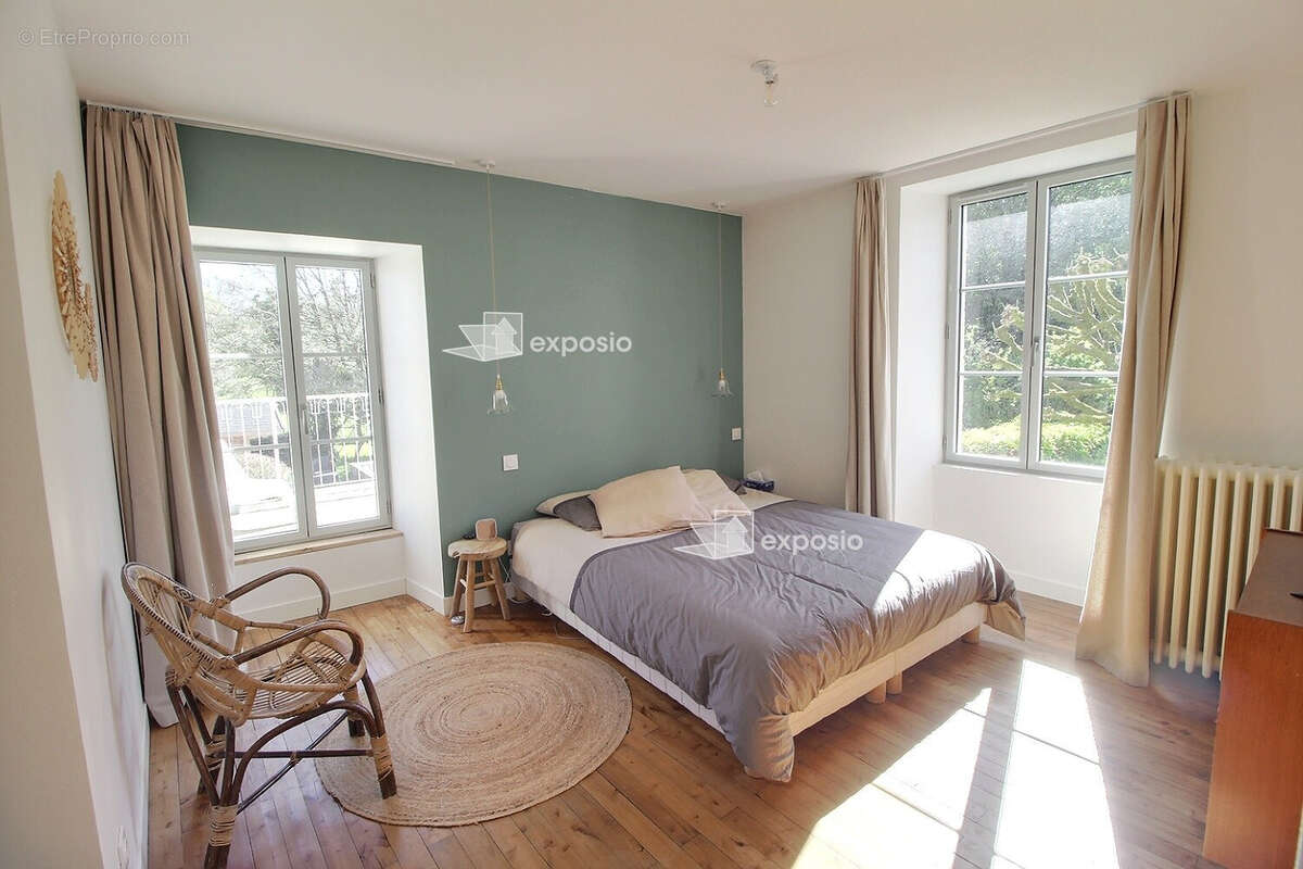 Maison à SAINT-GELAIS