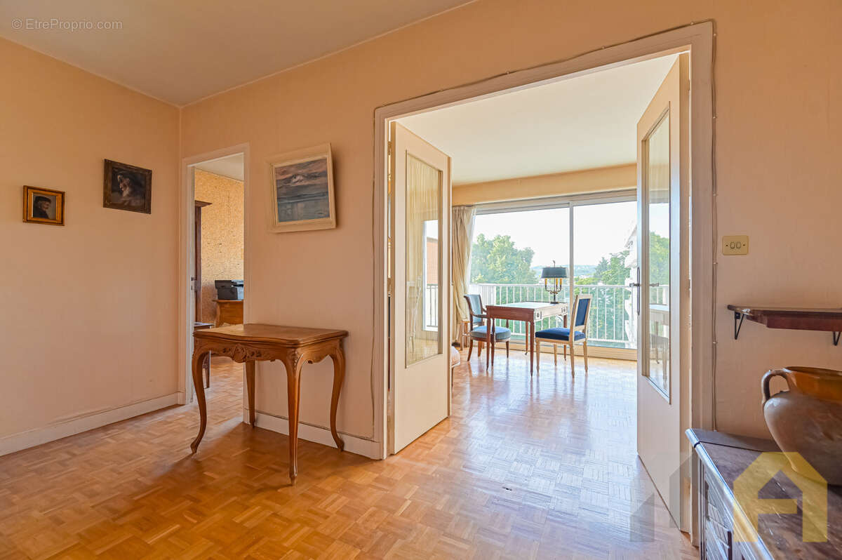 Appartement à SAINT-CLOUD