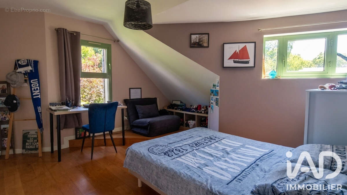 Maison 150 m² à Vannes  - photo 8