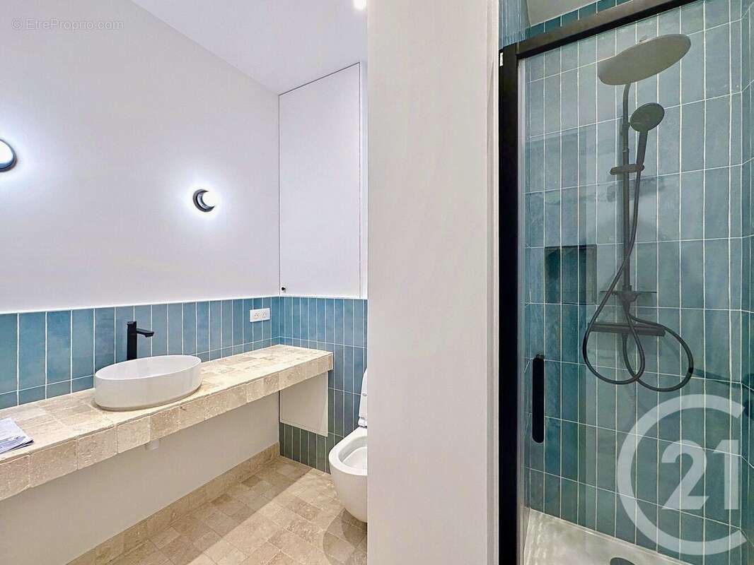 Appartement à PARIS-19E