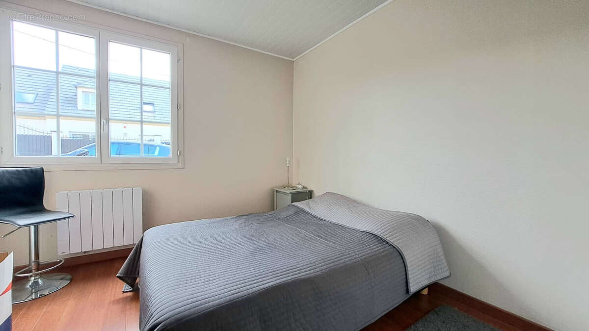 Maison à CHAUMONTEL