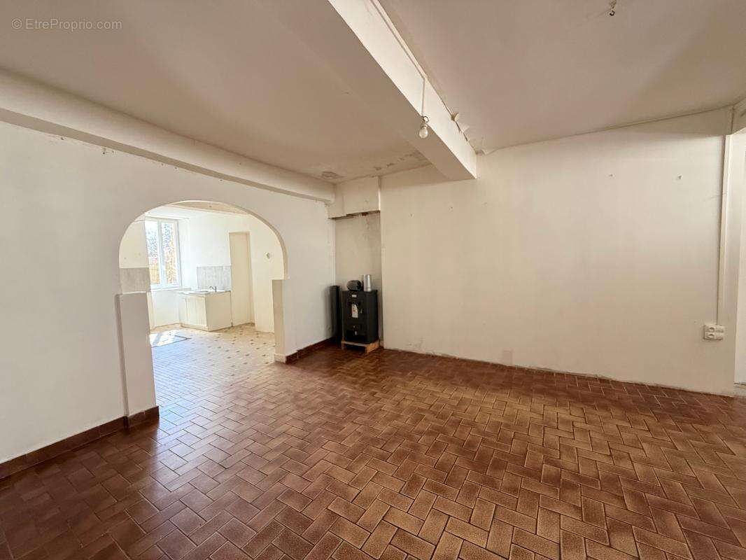 Maison à CASTETS-EN-DORTHE