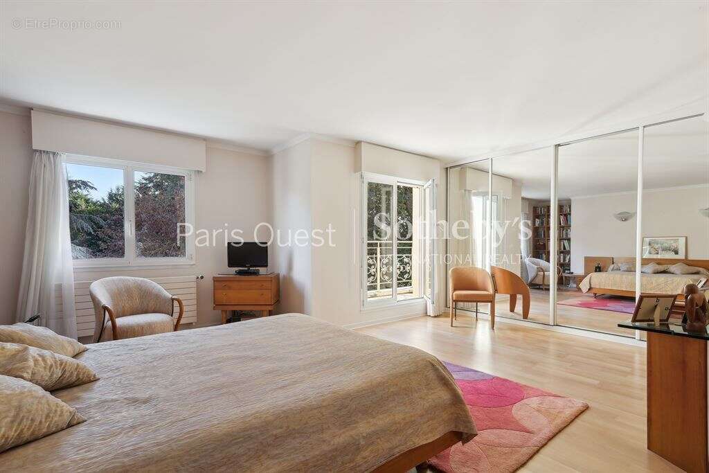 Maison à CHAMPIGNY-SUR-MARNE