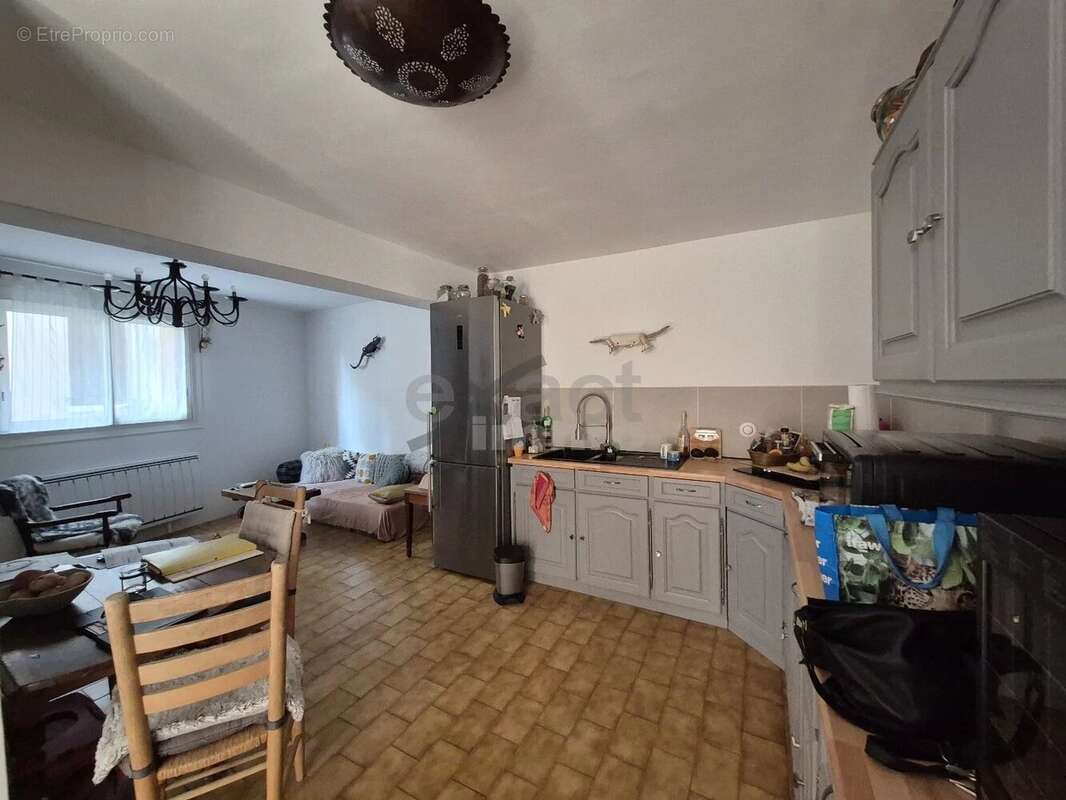 Maison à COURNONTERRAL