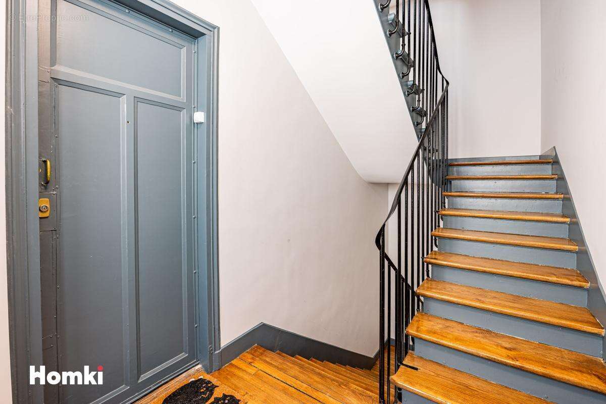 Appartement à PARIS-20E