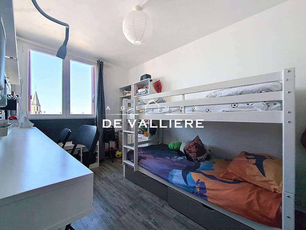 Appartement à RUEIL-MALMAISON
