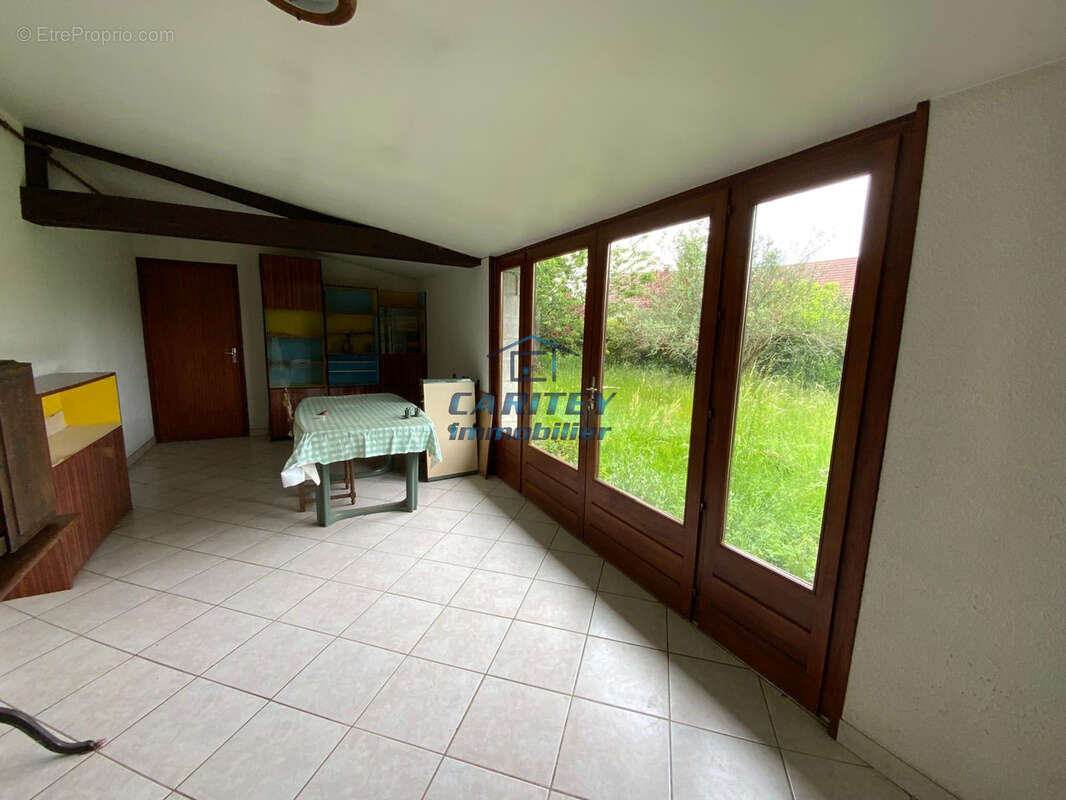 Maison à ROYE