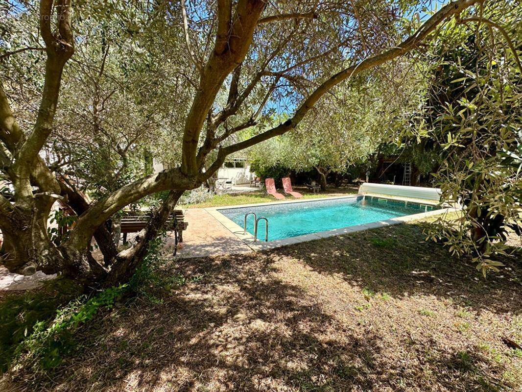 Maison à COURNONTERRAL