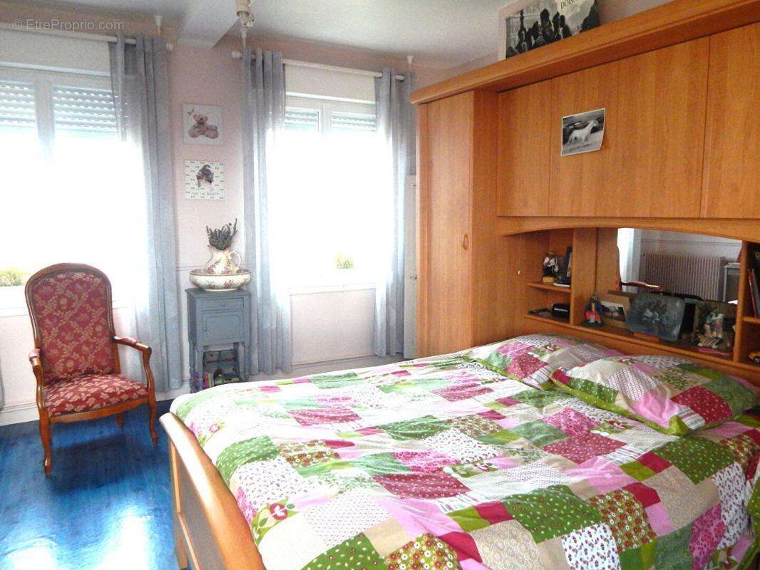 Maison de caractère 6 pièces  146m² - photo 9