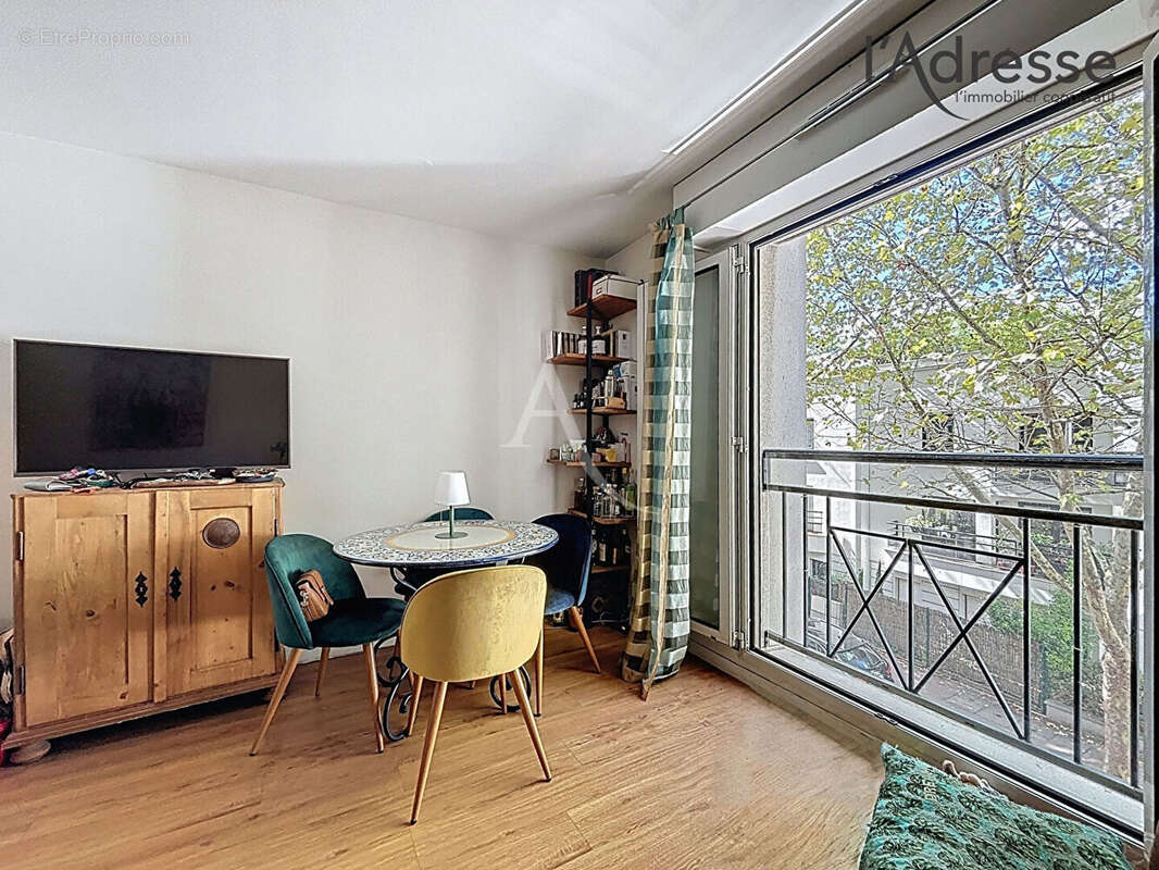 Appartement à SURESNES