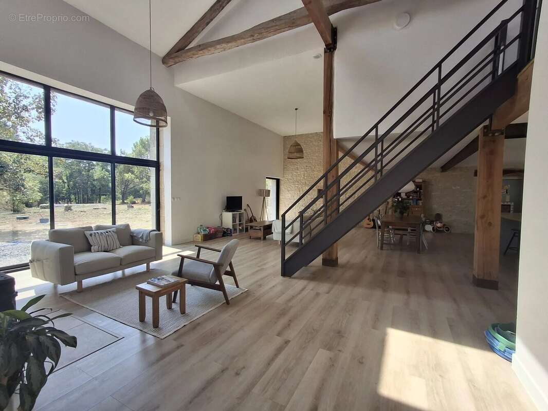Superbe grange réaménagée alliant cachet et confort moderne - photo 5
