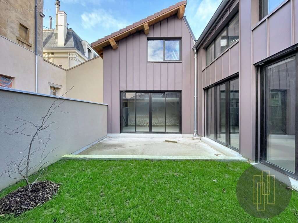 Appartement à VILLEFRANCHE-SUR-SAONE