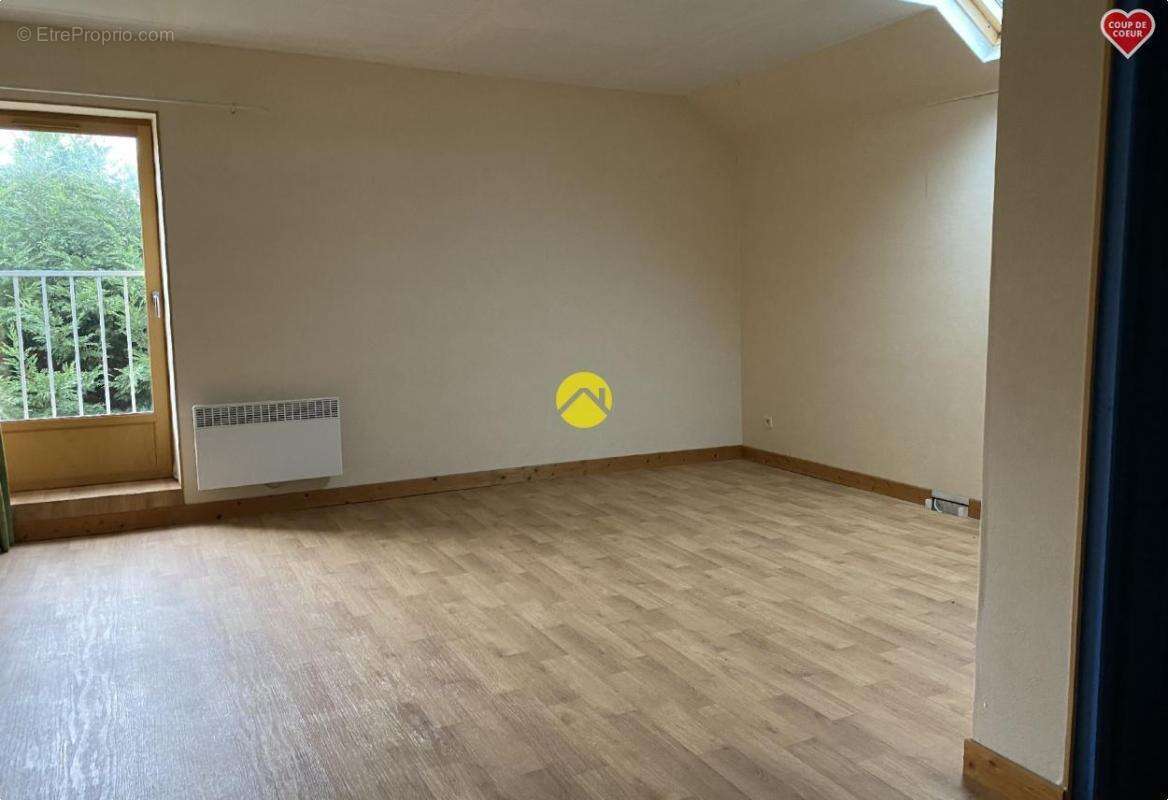 Maison à NERIS-LES-BAINS