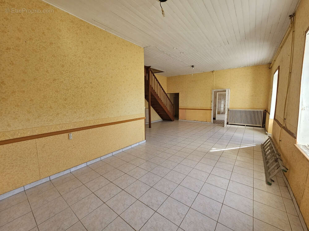 Maison à VERN-SUR-SEICHE