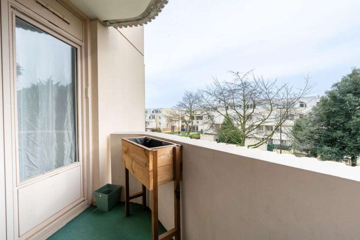 Appartement à ERAGNY