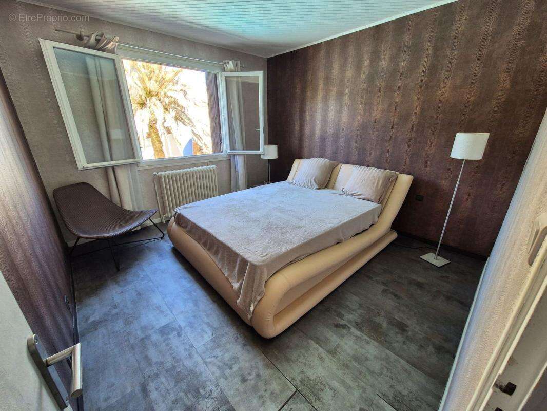 Magnifique maison de 121.13 m² avec son garage et sa piscine - photo 12
