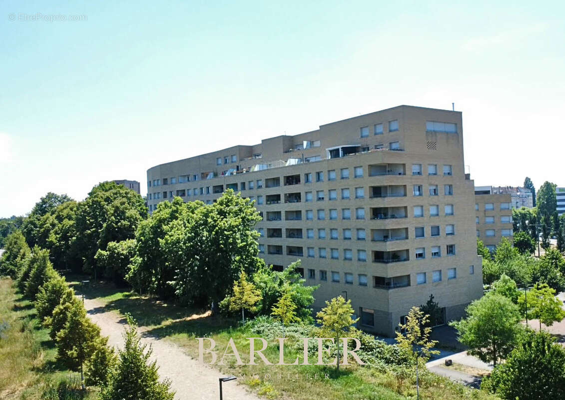 Strasbourg Neudorf Est - Port du Rhin - Appartement 3 pièces avec deux terrasse et un garage - photo 13