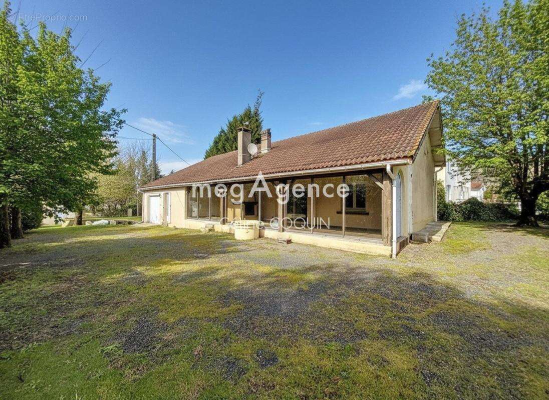 Maison de plain-pied 120 m² – 3 chambres – Garage – Terrain 1 114 m² – Fort potentiel d'évolution - photo 13