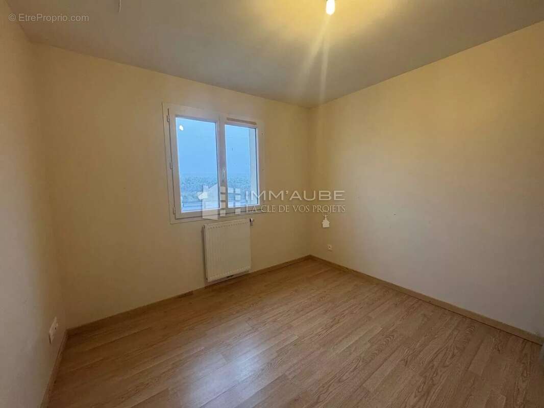 Maison à NOGENT-SUR-SEINE