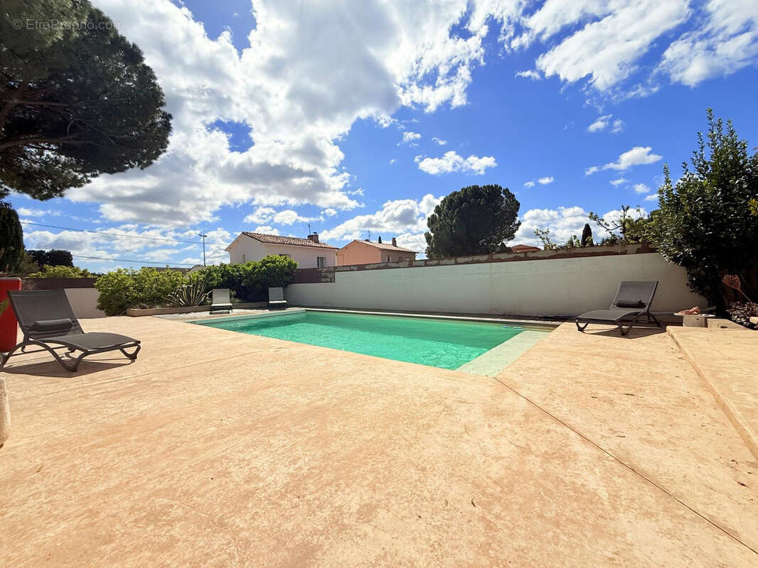 Maison à BAIXAS
