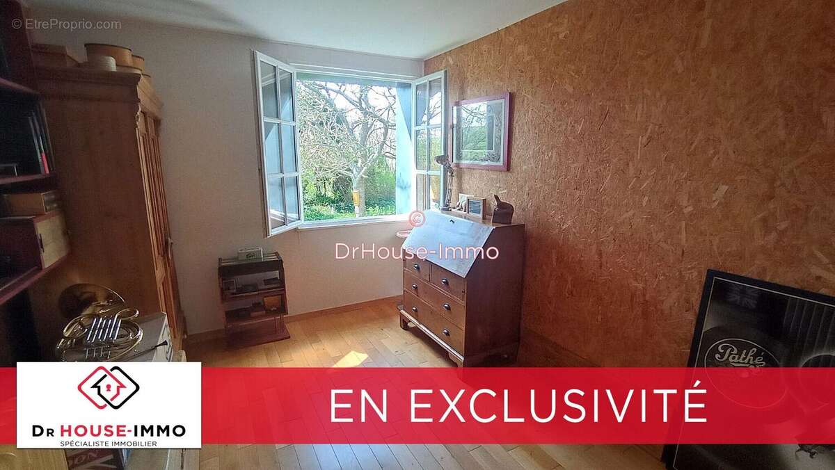 Maison 128 m² à Le Fresne-Camilly  - photo 5