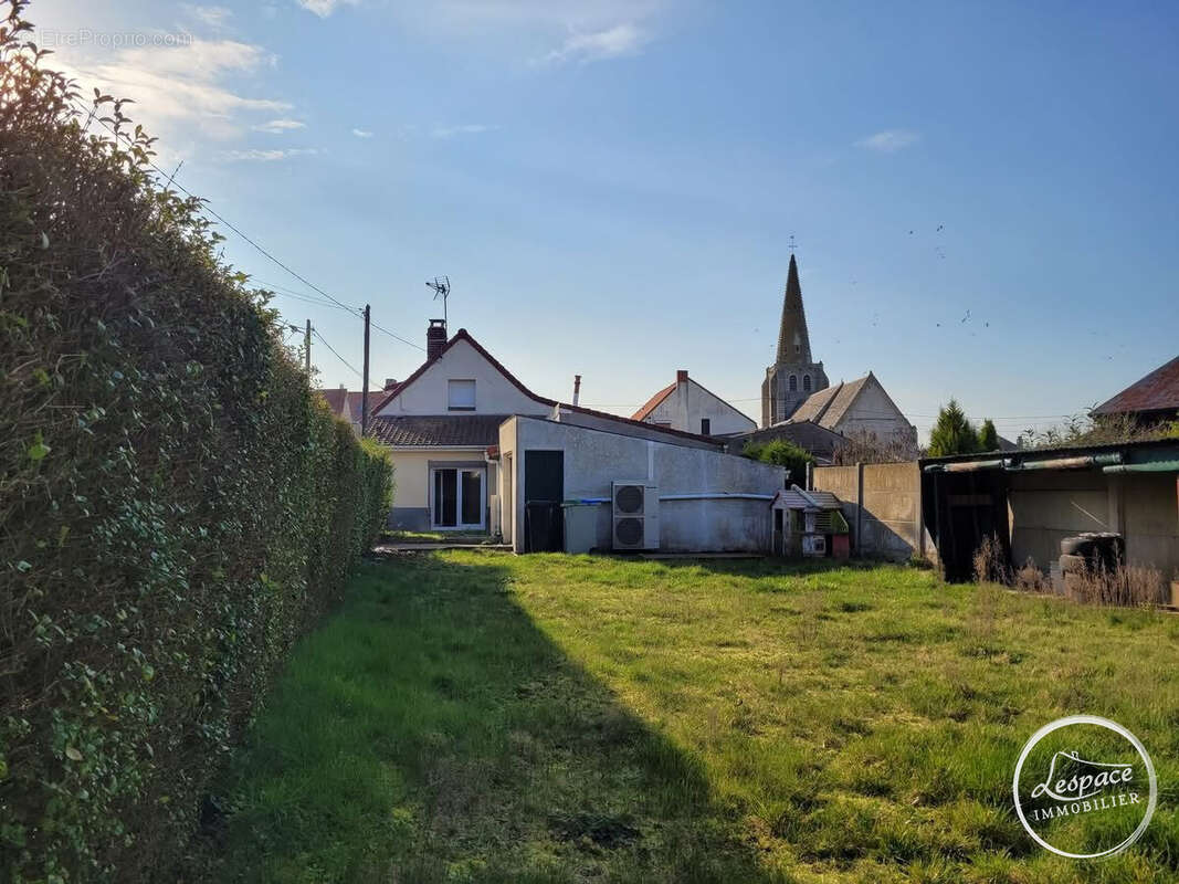 Maison à SAINTE-MARIE-KERQUE