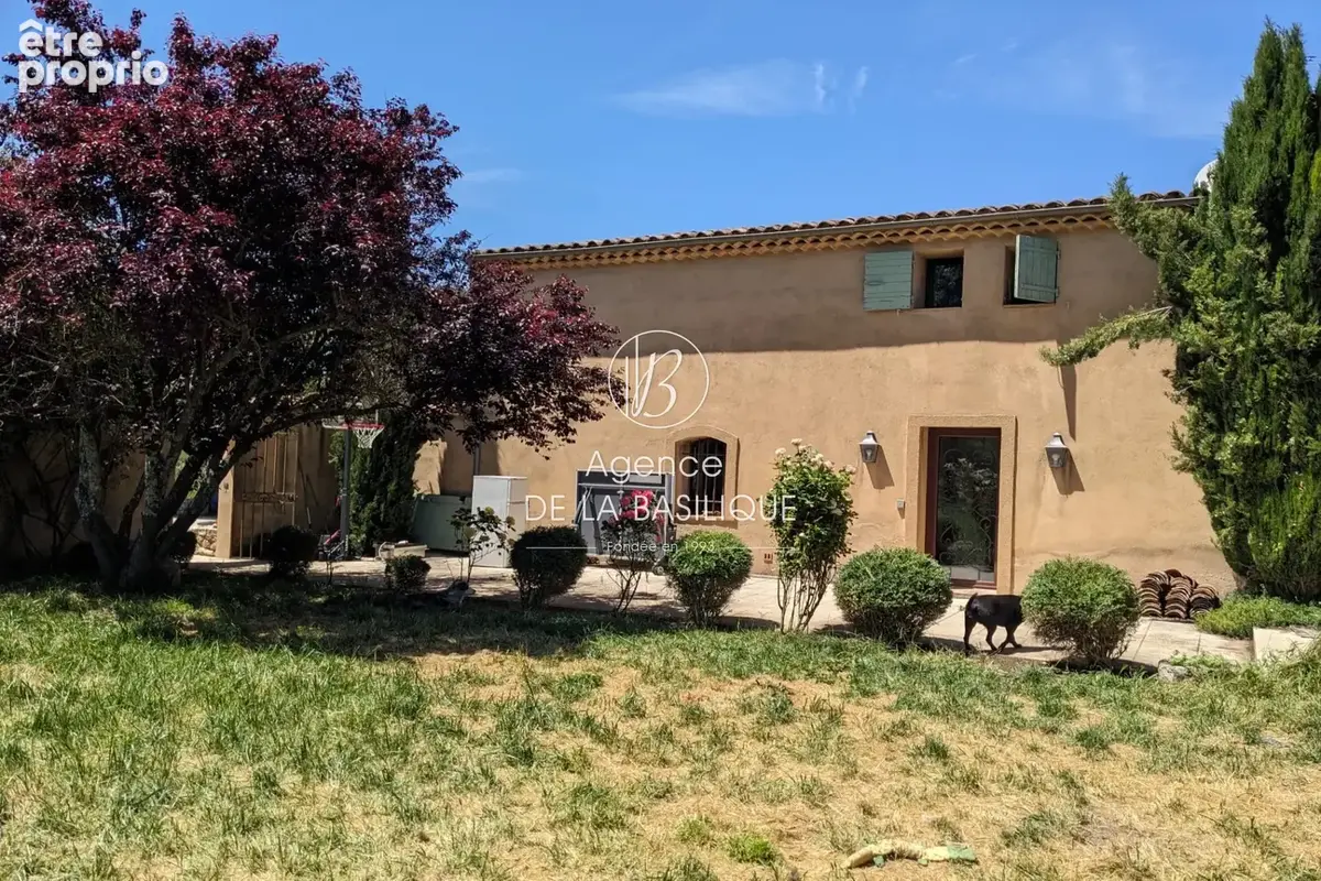 Maison 10 pièces 320 m² à vendre à Ollieres (83470) - photo 3