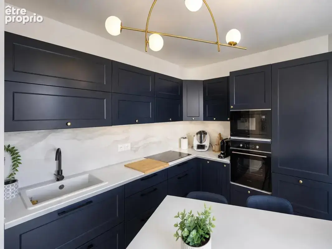 Appartement de 5 pièces de 96 m² à Marseille - photo 6