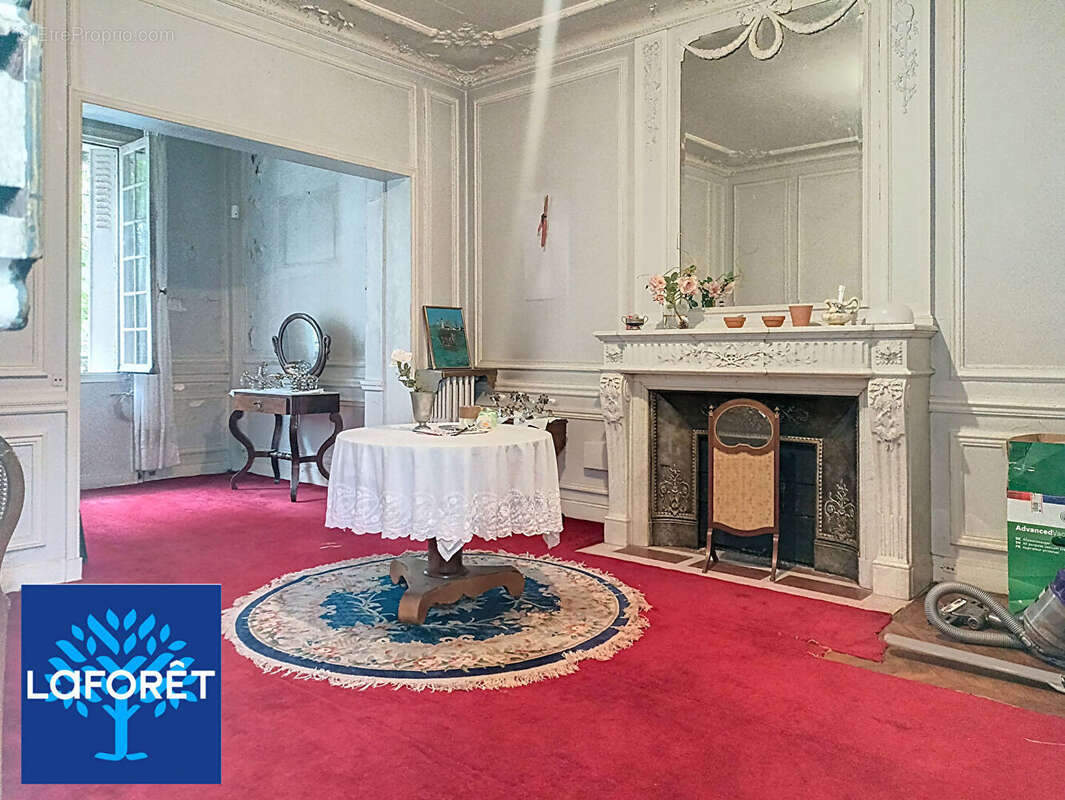 Maison à NEUILLY-PLAISANCE