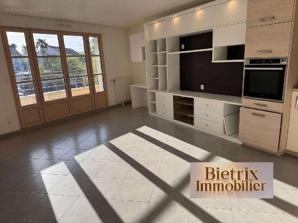 Appartement à L'ISLE-ADAM