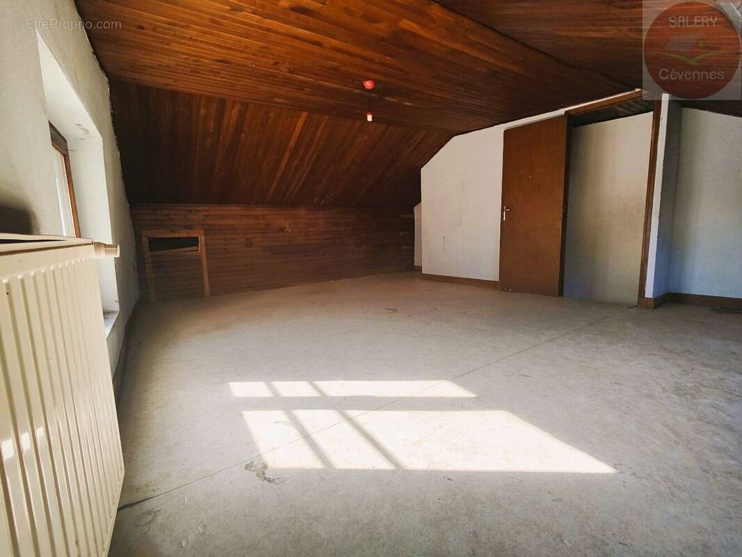 Maison à FLORAC