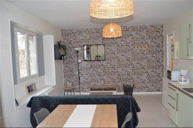Appartement à SAINT-AMAND-MONTROND