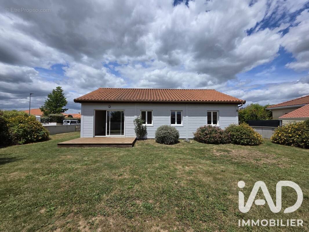 Photo 1 - Maison à TARBES