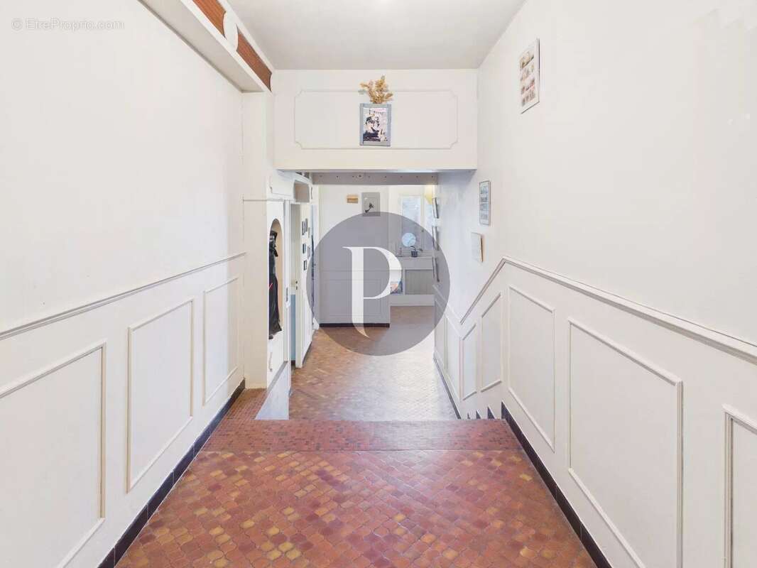 Maison à LE PLESSIS-ROBINSON