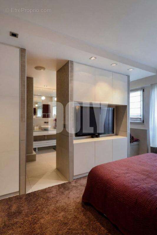 Appartement à MOUGINS