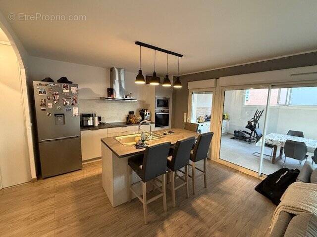 Appartement à VILLELONGUE-DELS-MONTS