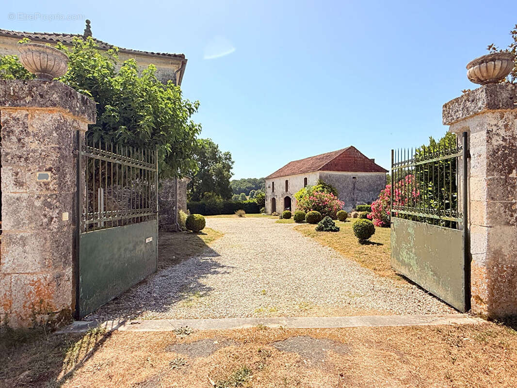 Maison de caractere - photo 2
