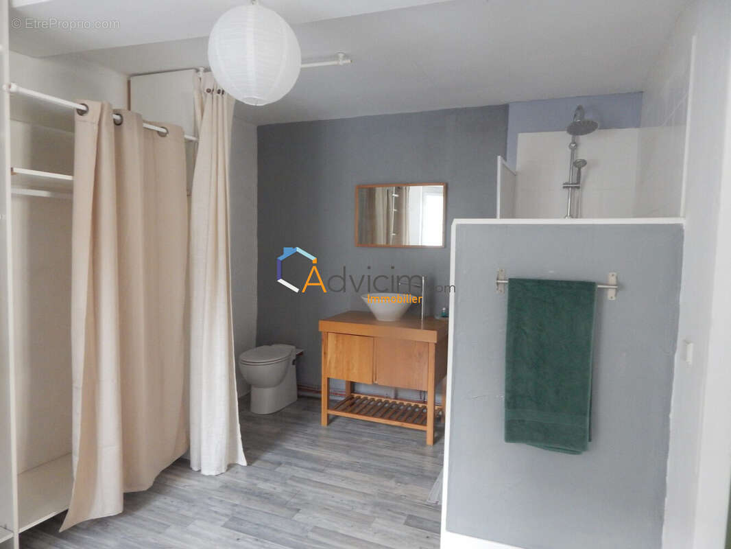 Maison à FERRIERES-EN-GATINAIS