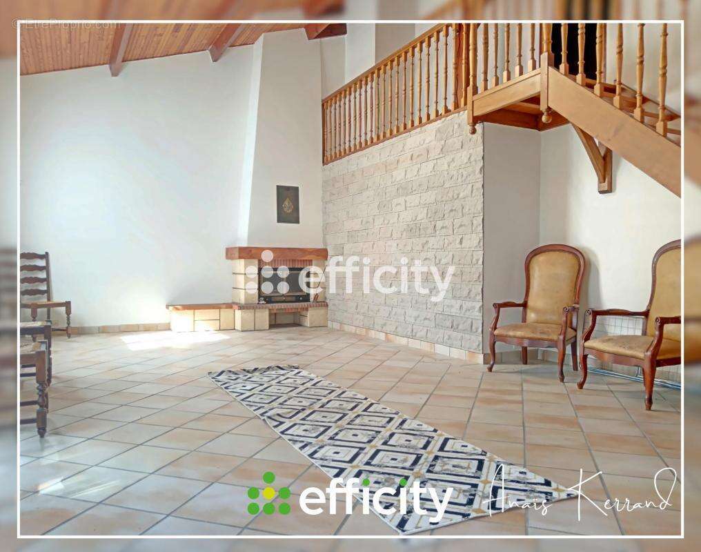 Maison à LA BRUFFIERE