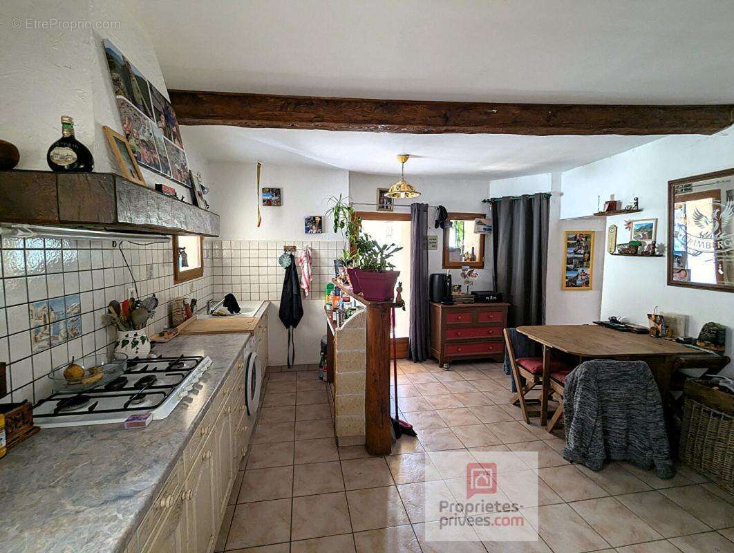 Maison de hameau avec jardins et dépendances - photo 13