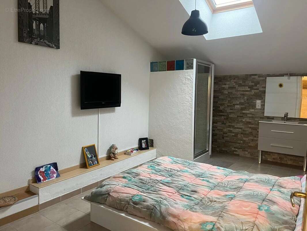 Appartement à LORGUES