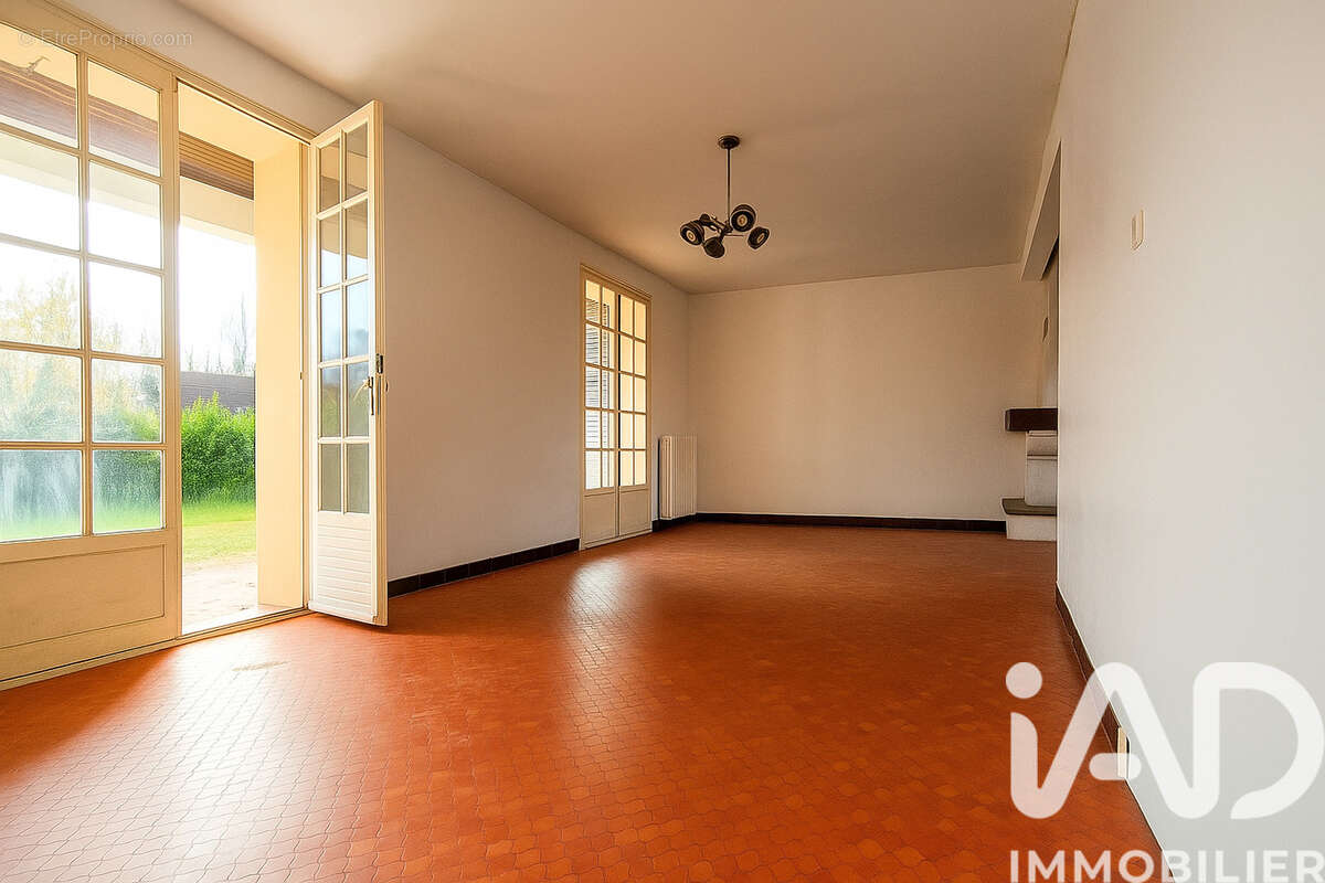 Photo 3 - Maison à DONNEMAIN-SAINT-MAMES