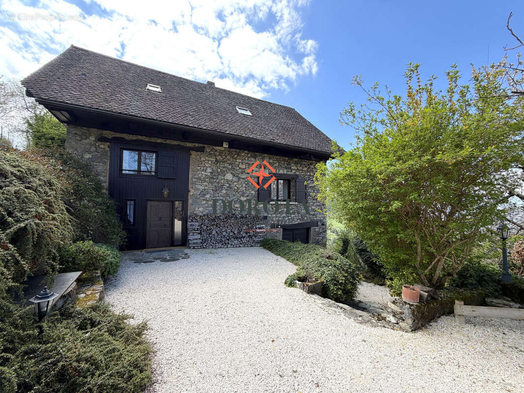 Maison à SAINT-JEAN-LE-VIEUX