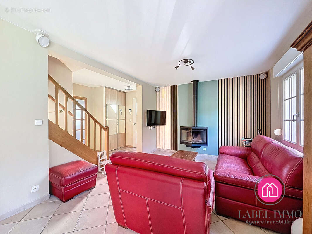 Maison à FRESNES-SUR-ESCAUT