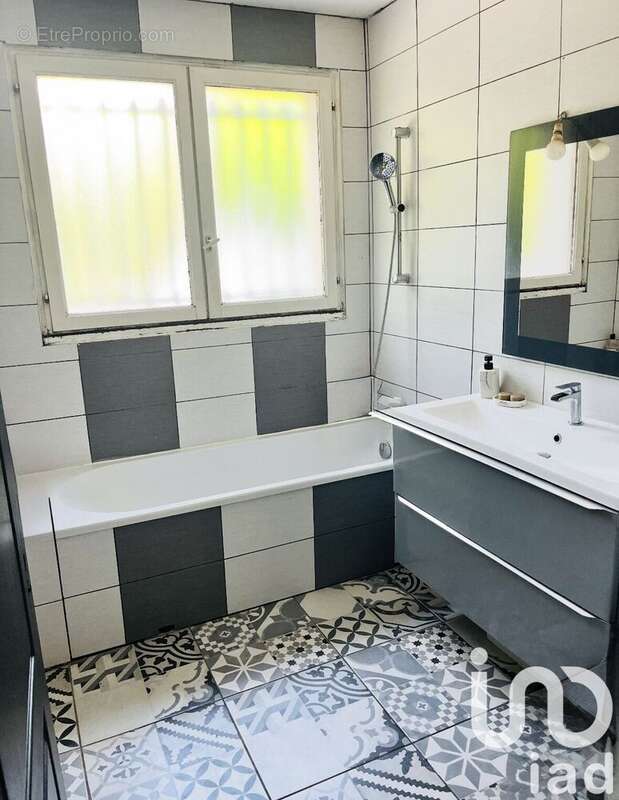 Photo 5 - Maison à AMBARES-ET-LAGRAVE